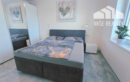 NOVOSTAVBA 4-IZBOVÉHO BUNGALOVU LEN 7 KM OD PIEŠŤAN – SOKOLOVCE