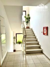 *PRENAJATÉ* Slnečný, moderný, zariadený 2 izb. byt 56 m2 PN, Stromová