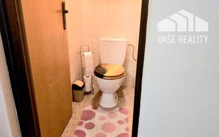 Priestranný 3-izbový byt (72 m² + balkón) – Sokolovce, výhodná kúpa !