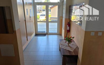 Priestranný 3-izbový byt (72 m² + balkón) – Sokolovce, výhodná kúpa !