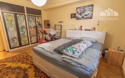 Na prenájom veľký 3,5 izbový byt s balkónom + KK, 118 m², ul.F..Kráľa