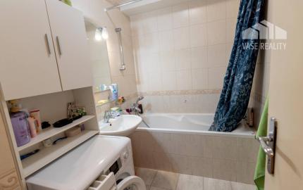 Na prenájom veľký 3,5 izbový byt s balkónom + KK, 118 m², ul.F..Kráľa