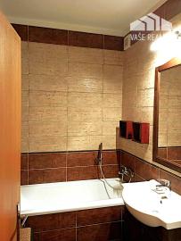 PRENAJATE! Prenájom: elegantný veľký 1 izb. (51m2) byt pri parku