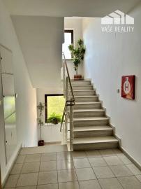 PRENAJATE! Prenájom: elegantný veľký 1 izb. (51m2) byt pri parku