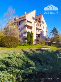 PRENAJATE! Prenájom: elegantný veľký 1 izb. (51m2) byt pri parku