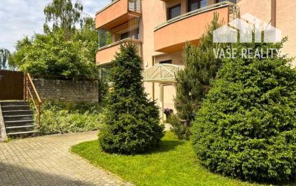 PRENAJATE! Prenájom: elegantný veľký 1 izb. (51m2) byt pri parku