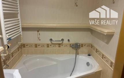 Predám 3 izbový byt Ladce, 70 m2