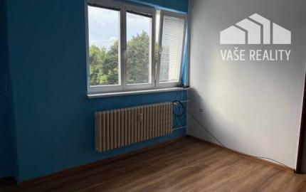 Predám 3 izbový byt Ladce, 70 m2