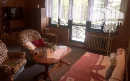 Priestranná chalupa pri lyžiarskom stredisku - Valaská Belá