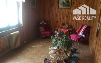 Priestranná chalupa pri lyžiarskom stredisku - Valaská Belá