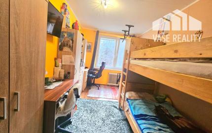 Trojizbový byt v kúpeľnom meste Trenčianske Teplice 