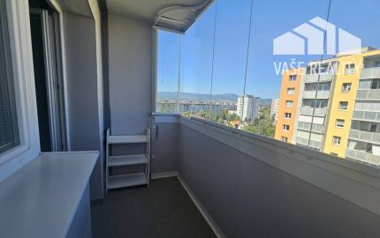 REZERVOVANÉ - 2 izbový byt  - Dubnica nad Váhom, Centrum II