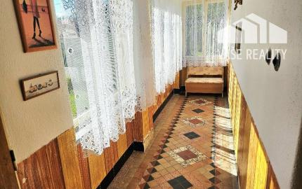 2-IZBOVÝ RODINNÝ DOM -DUBNIČKA- SO ZÁHRADNÝM DOMĆEKOM/ 2518 M2 POZEMOK