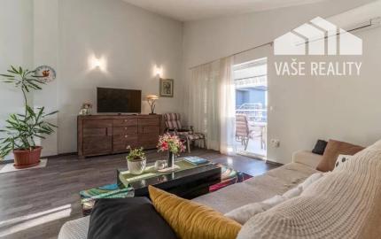 Chorvátsko - 6 izbový apartmánový dom pri Zadare, Sukošan