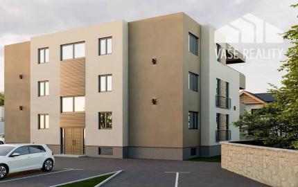 TOP ponuka Zadar: 2i byt s terasou, záhradou a 2 parkovacími miestami!