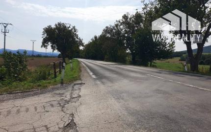 Investičný pozemok o výmere 17 261 m2 - len 3 km od Nového Mesta n/V