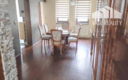 NOVÁ CENA!!! 5 izbový rodinný dom s garážou, Moravany nad Váhom