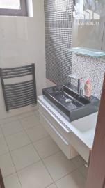 NOVÁ CENA!!! 5 izbový rodinný dom s garážou, Moravany nad Váhom