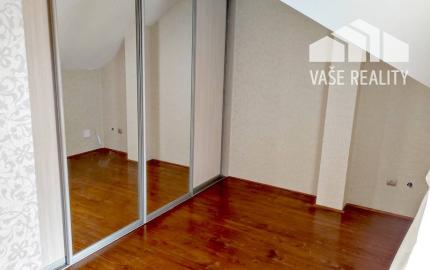 NOVÁ CENA!!! 5 izbový rodinný dom s garážou, Moravany nad Váhom