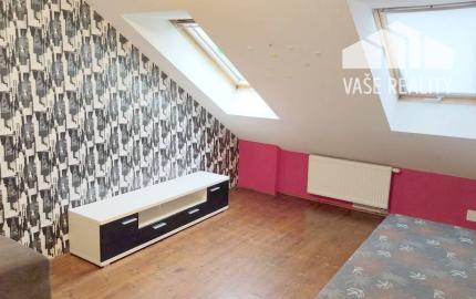 NOVÁ CENA!!! 5 izbový rodinný dom s garážou, Moravany nad Váhom