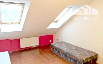 NOVÁ CENA!!! 5 izbový rodinný dom s garážou, Moravany nad Váhom