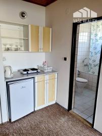 Na prenájom 2 izbový byt s parkovaním Pod Párovcami, Piešťany.