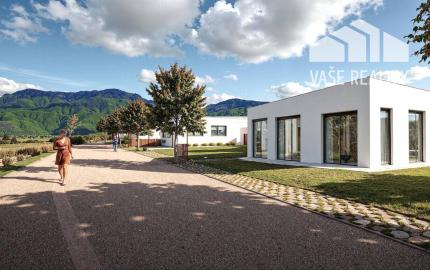 Stavebný pozemok 2700 m2 resp. 6580 m2 pri kúpeľnom ostrove Piešťany