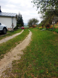 Záhradná murovaná chata s pozemkom 554 m2 - Hôrka n/V, NMnV