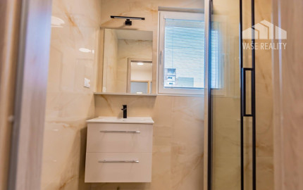 Výnimočný 4-izbový byt s balkónom, 85 m², Radničné nám., Dunaj.Streda