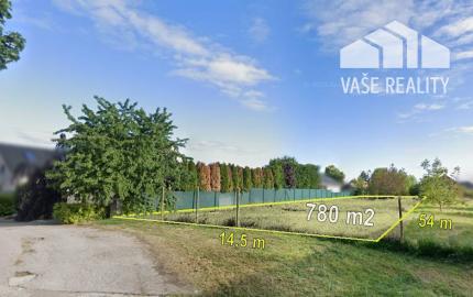 Stavebný pozemok 780 m² – Brunovce, okres Nové Mesto nad Váhom