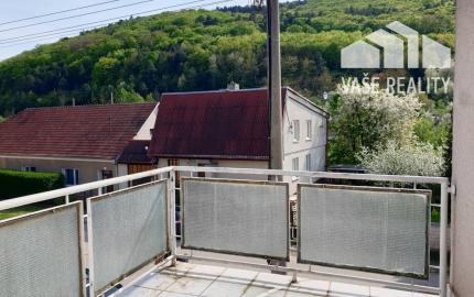 2-podlažný rodinný dom 320 m2 s pozemkom 1518 m2 - Bzince p. Javorinou