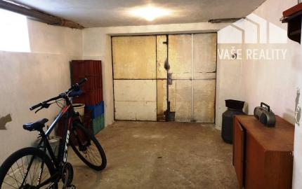 2-podlažný rodinný dom 320 m2 s pozemkom 1518 m2 - Bzince p. Javorinou