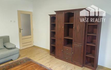 3 izbový dom v obci Lednica -Prenájom 