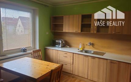 3 izbový dom v obci Lednica -Prenájom 