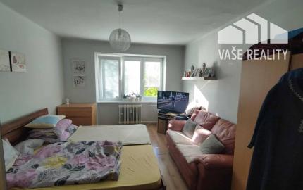 Exkluzívna ponuka – 2-izbový byt v tehlovom dome v centre mesta Levice