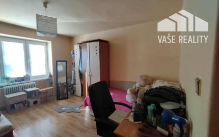 Exkluzívna ponuka – 2-izbový byt v tehlovom dome v centre mesta Levice