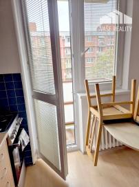 Prenájom 1-izbového bytu, A. Hlinku Piešťany