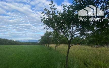 Pozemok s krásnym výhľadom - 3260 m2 - Slávnica (Tlstá hora)