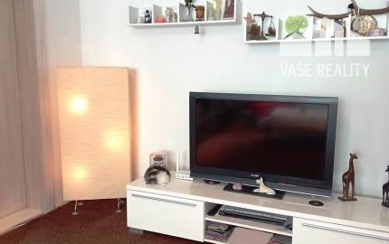 REZERVOVANÉ Veľký 3 izbový byt 74 m2 v blízkosti parku, Nitra 