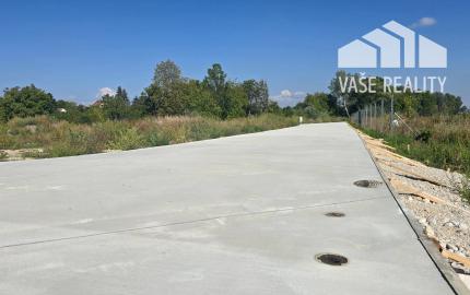 PREDAJ STAVEBNÝ POZEMOK 409 M² BOROVCE /VODA, ELEKTRINA, KANALIZÁCIA/