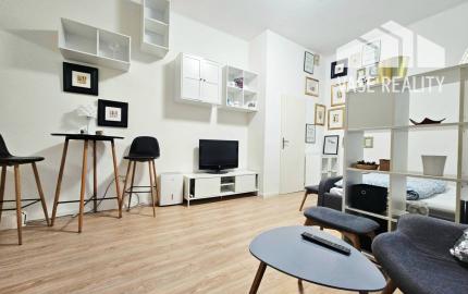 REZERVOVANÝ - Útulný  1 izbový  byt  v Trenčíne 