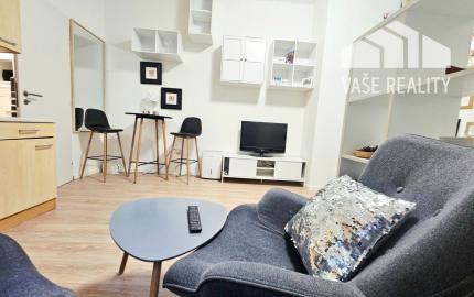 REZERVOVANÝ - Útulný  1 izbový  byt  v Trenčíne 