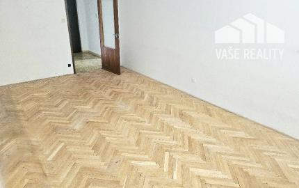 3 izbový byt Bánovce nad Bebravou - 76 m2/ SEVER / BALKÓN/ PIVNICA