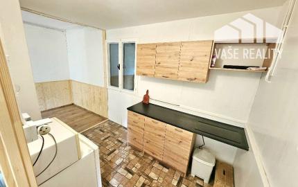 REKREAČNÁ CHATA-34m2 /UHROVEC- STRIEBORNICA/POZEMOK 491 m