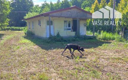 Rekreačný pozemok s chatou so súpisným číslom, Moravany nad Váhom