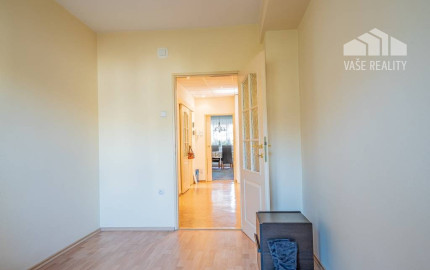 krásny 4-izbový byt s lodžiou a balkónom, 113 m², ul. Slavičie údolie,