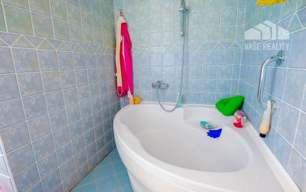 krásny 4-izbový byt s lodžiou a balkónom, 113 m², ul. Slavičie údolie,