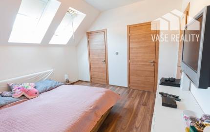 Na krásny predaj 3-izbový rodinný dom, 249 m², Vajnory