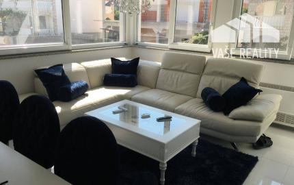 OSTROV VIR, luxusná  2-podlažná apartmánová villa v blízkosti pláže