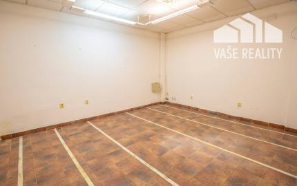 Obchodný priestor, 1207 m², Cintorínska ul, BA–I Staré Mesto